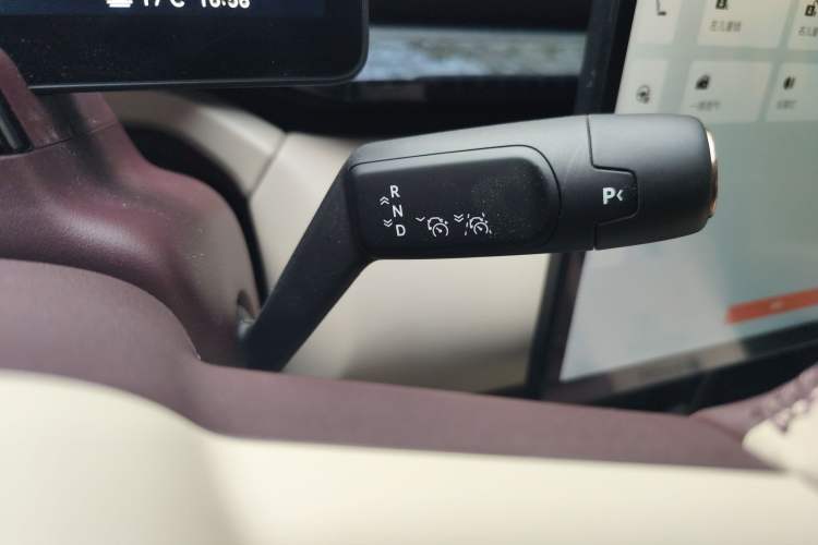 Used Zeekr X 2025 5-Seater Rear-Drive Version
