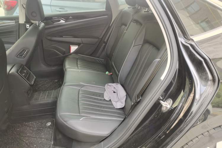 Used Volkswagen Passat 2022 330TSI Starry Elite Edition
