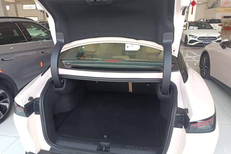 Used ARCFOX Alpha S5 2024 708MAX 200kW