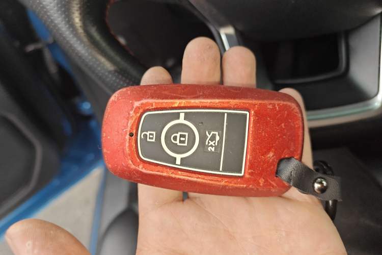 Used Ford Explorer 2020 EcoBoost 285 Four-Wheel Drive Sport Edition ST-LINE 7-Seater Vehicle Key