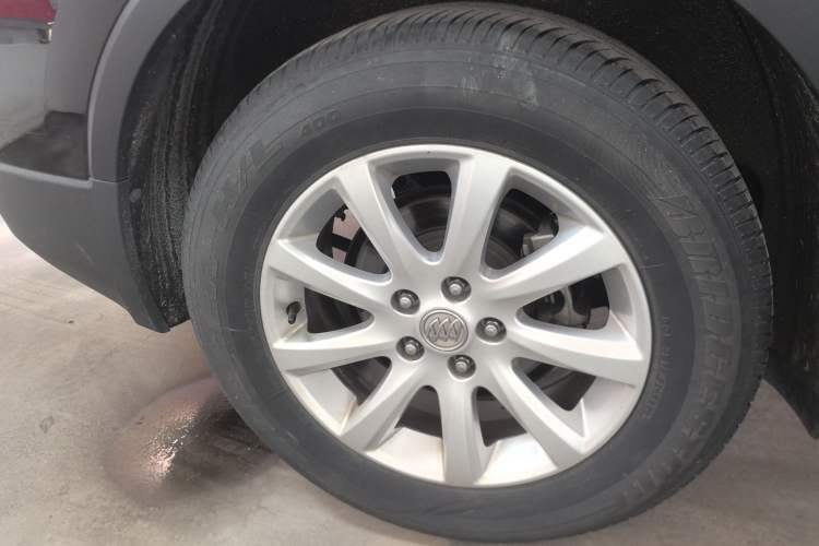 Used Buick Envision 2018 20T Two-Wheel-Drive Elite Model