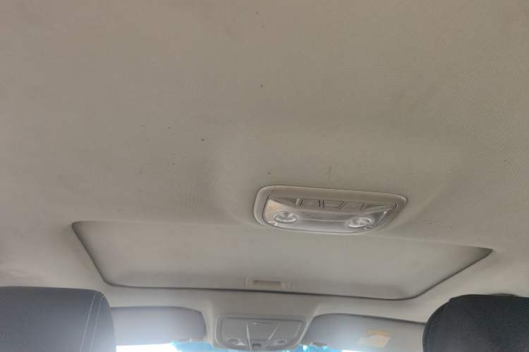 Used Geely Auto Emgrand 2016 Sedan 1.5L Manual Upward Edition