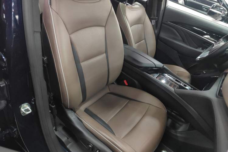 Used Buick Enclave 2020 28T Four-Wheel Drive Flagship Version
