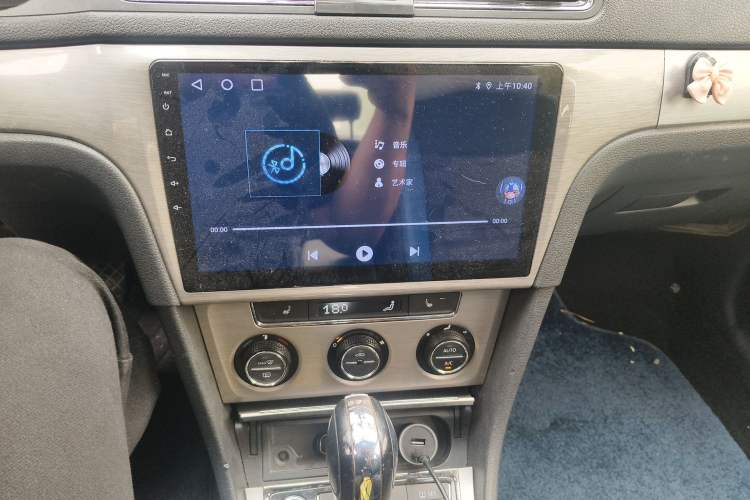 Used Volkswagen Lavida 2013 1.4TSI DSG Comfort Edition Audio And AC Panel