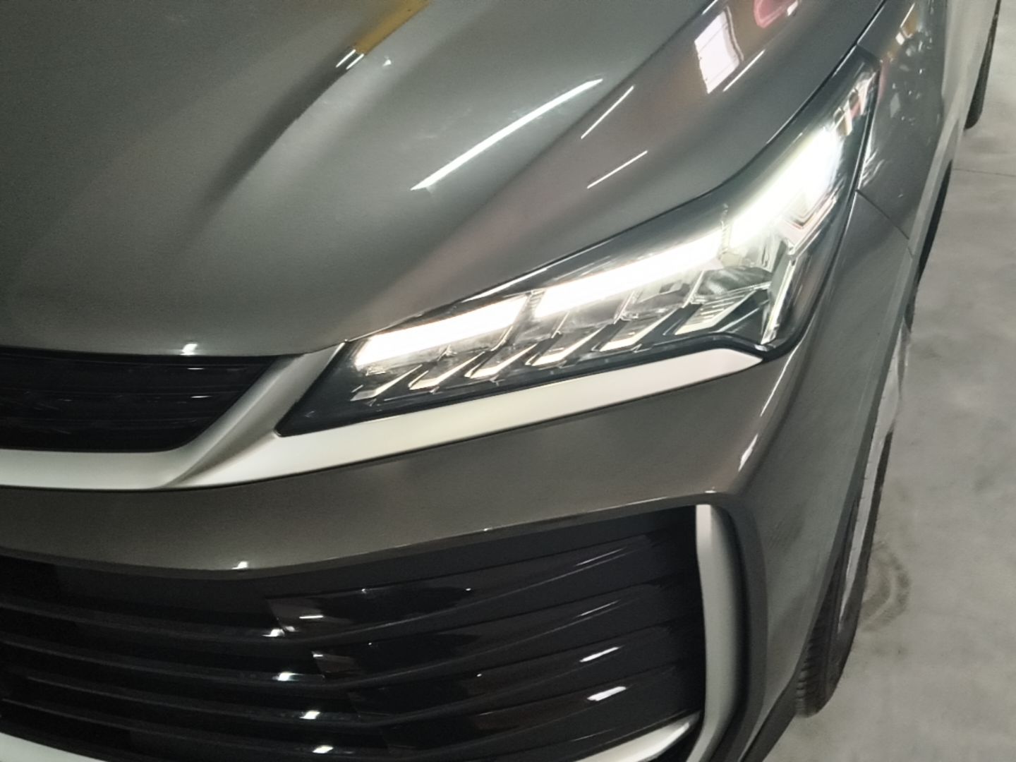 Geely Auto Coolray 2025 Bin Yue L 1.5TD DCT Beyond Edition — снимка 8