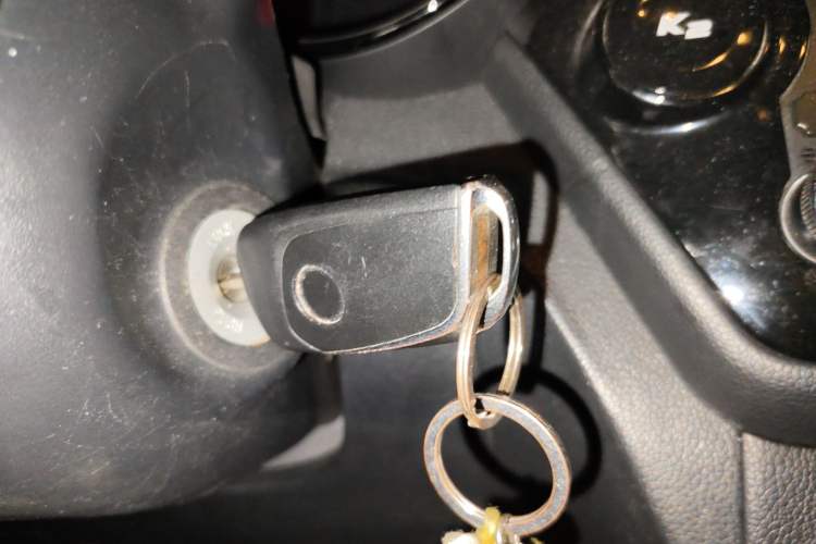 Used Kia K2 2012 Sedan 1.4L AT TOP Anniversary Edition