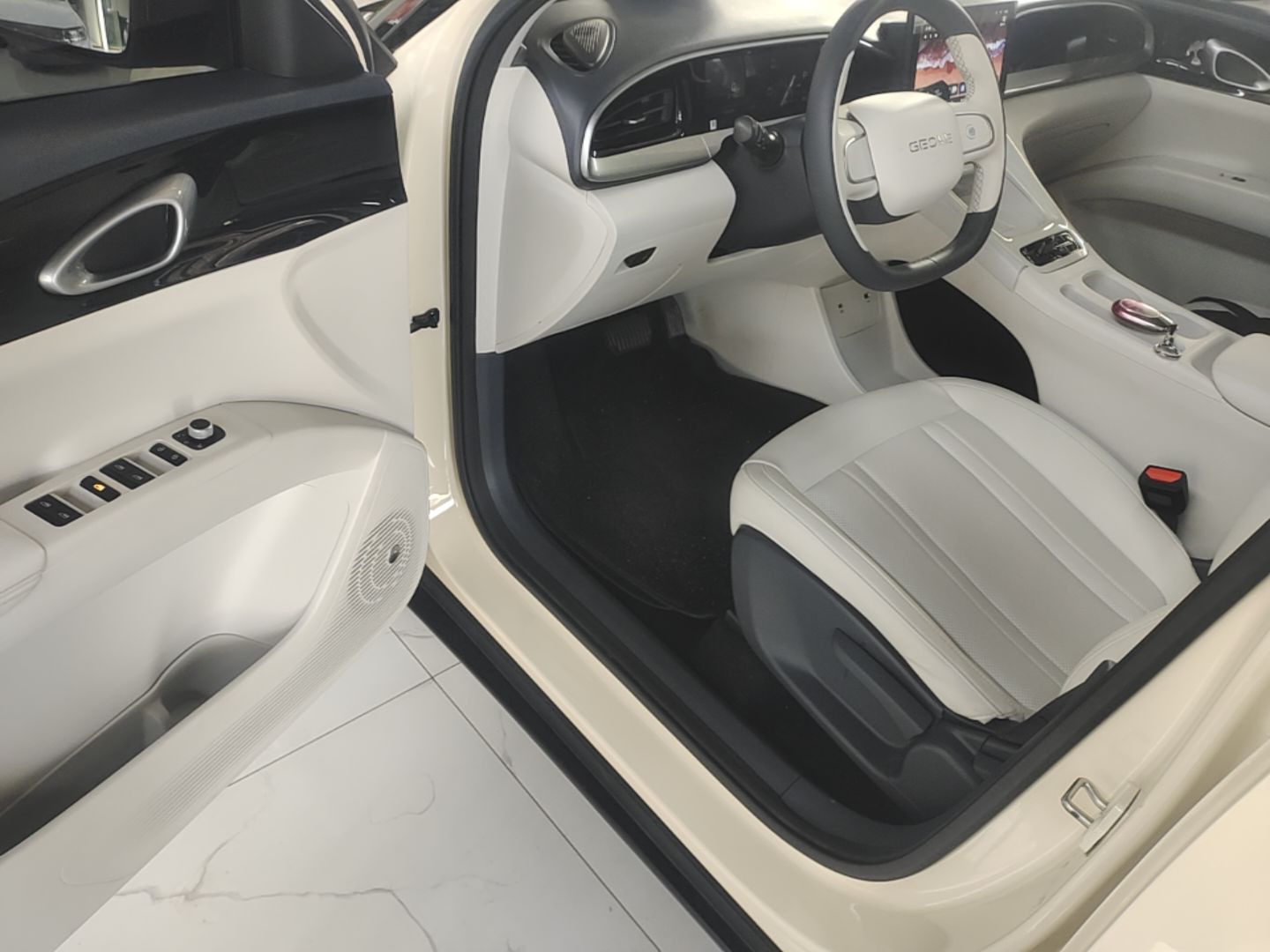 Geely Galaxy Geome 2025 310km Youth Edition — снимка 18