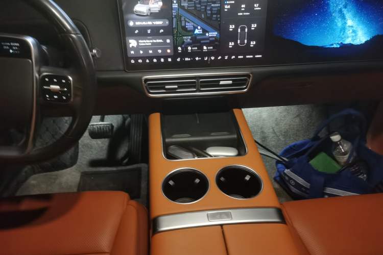 Used Li Auto L9 2022 Max model
