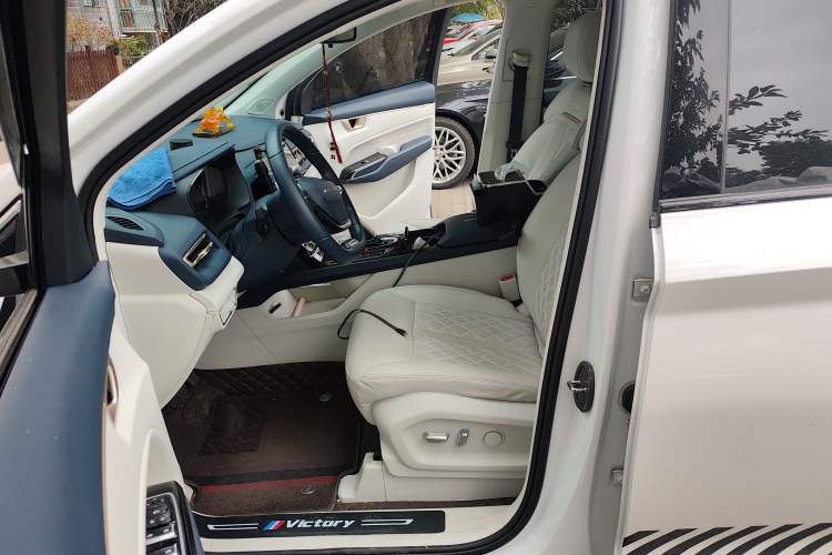 Used Wuling Victory 2023 2.0L DHT Luxury Edition