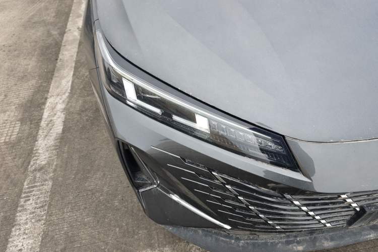 Used CHANGAN Eado 2025 Blue Whale 1.5T 500Bar Prestige Model Right Front Headlight