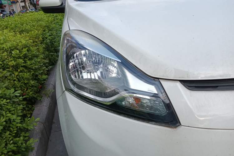 Used CHANGAN Benni 2015 1.4L Manual Luxury Model China V Standard