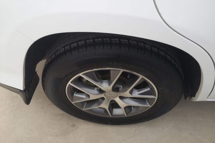 Used BYD Song 2018 1.5TID Automatic Smart Connect Prestige Model