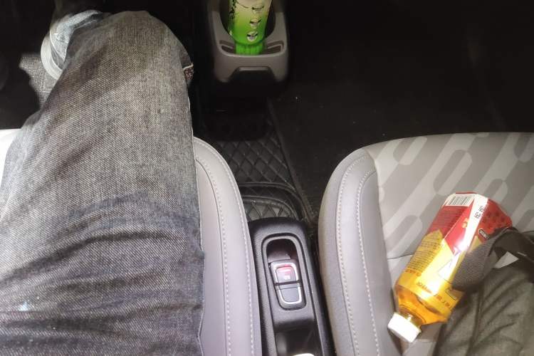 Used Leapmotor T03 2024 403 Comfort Edition Gear Lever