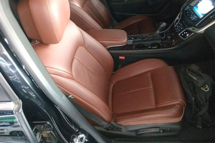 Used Buick LaCrosse 2013 2.4L SIDI Elite Comfort Version