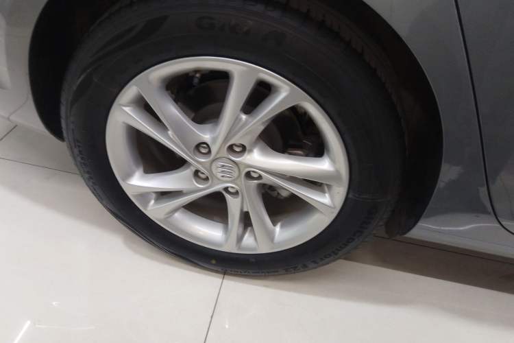 Used Buick Regal 2024 Revised 25T Ultra-Comfort Edition Exterior 5