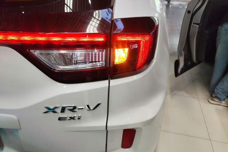 Used Honda XR-V 2017 1.8L EXi CVT Comfort Version