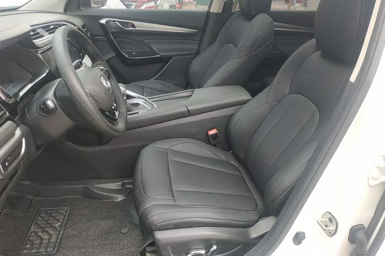 Used Dongfeng Aeolus AX7 2019 1.6T Automatic AI Pioneer Model China V Standard
