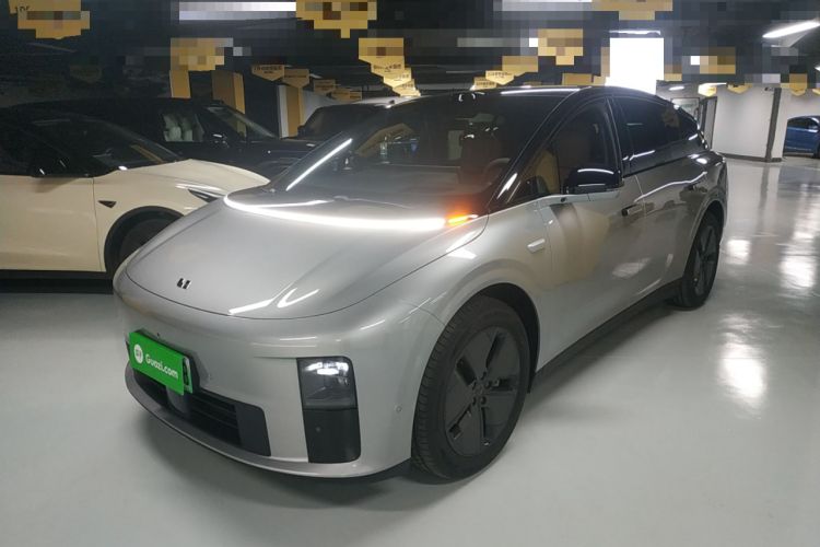 Used Li Auto Li Auto i6 2025 Model Two-Wheel-Drive Standard Type