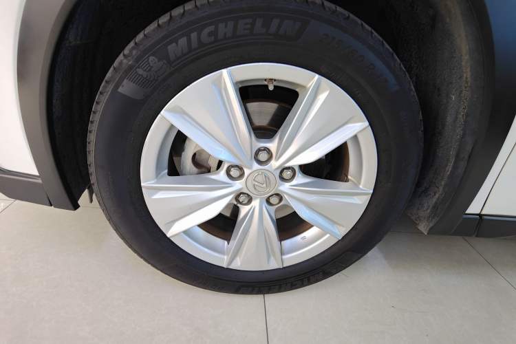 Used Lexus UX 2019 260h Explore-Cool Edition China VI Standard