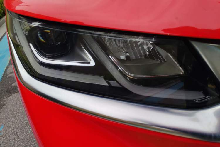 Used Geely Auto Coolray 2019 Sport Model 260T DCT Battle China V Standard