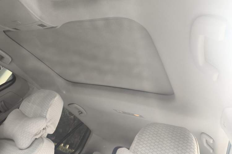 Used Volkswagen Golf 2017 230TSI Automatic Comfort Edition – Celebrating Milestone of One Million Units
