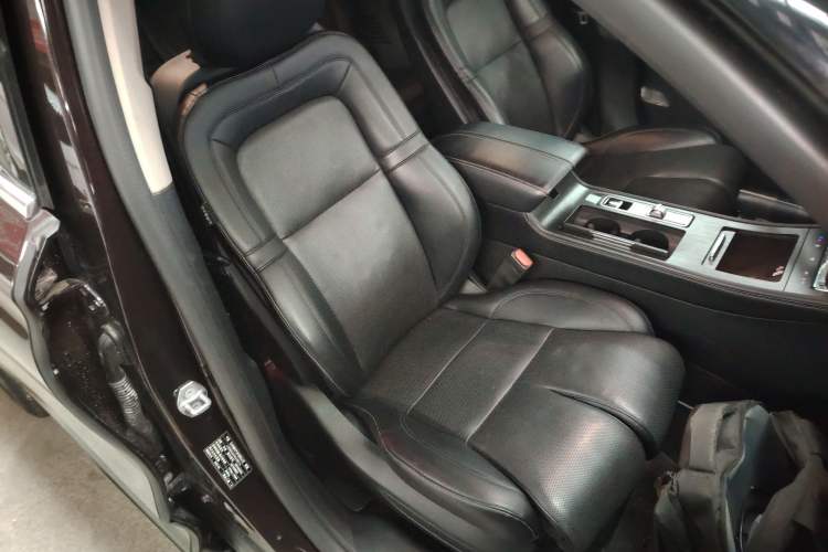 Used Lincoln Corsair 2023 2.0T All-Wheel-Drive Prestige Version