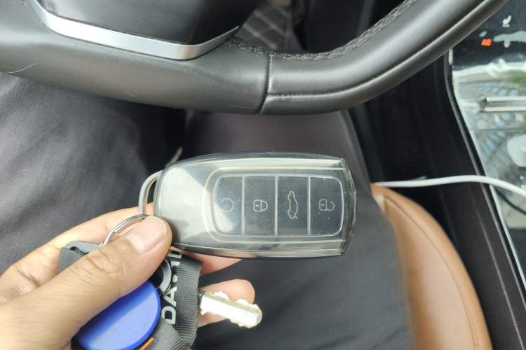 Used Chery Tiggo 8 PLUS 2022 290TGDI DCT Luxury Edition+ Vehicle Key