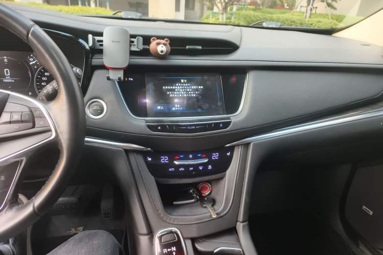 Used Cadillac XT5 2018 25T Luxury Model