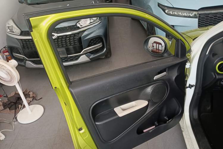 Used ORA Black Cat 2021 301 km Basic Version