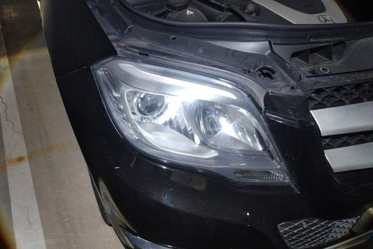 Used Mercedes-Benz GLK-Class 2013 GLK 300 4MATIC Fashion Model