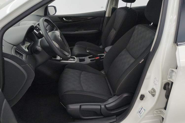 Used Nissan Tiida 2016 1.6L CVT Cool Dynamic Edition Left Front Seat