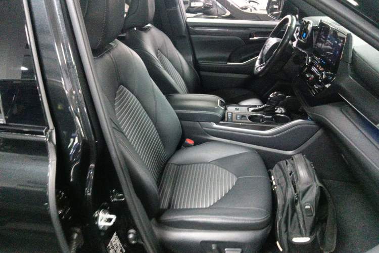 Used Toyota Crown Kluger 2022 2.5L HEV Four-Wheel Drive Premium Edition