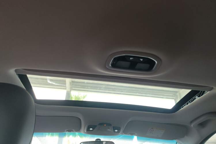 Used Geely Auto Vision S1 2019 Upgraded Model 1.5L Manual Elite Version