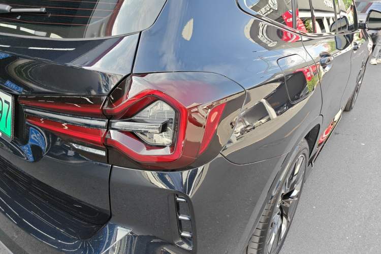 Used BMW iX3 2023 Leading Model
