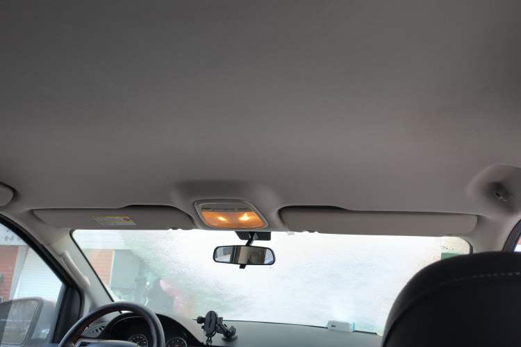 Used SAIC MAXUS G10 2016 2.4L Manual Elite Edition