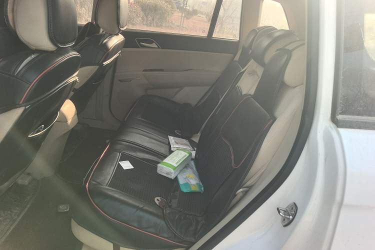 Used Zotye Domy X5 2017 Value Edition 1.6L Manual Fashion Model