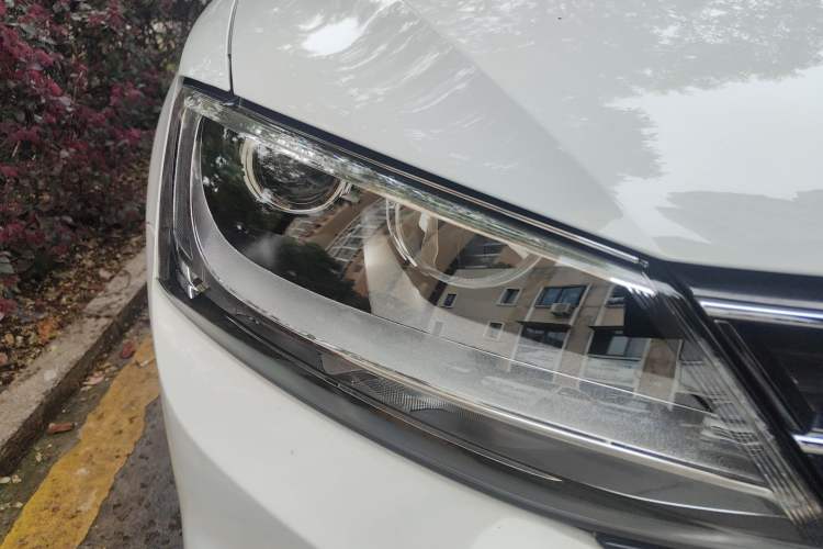 Used Volkswagen Sagitar 2018 280TSI DSG Comfort Model
