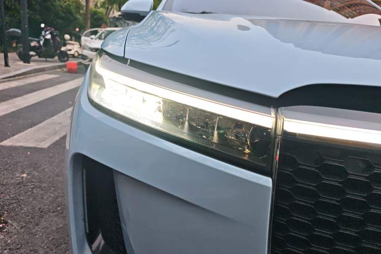 Used Li Auto ONE 2020 Extended-Range 6-Seater Version
