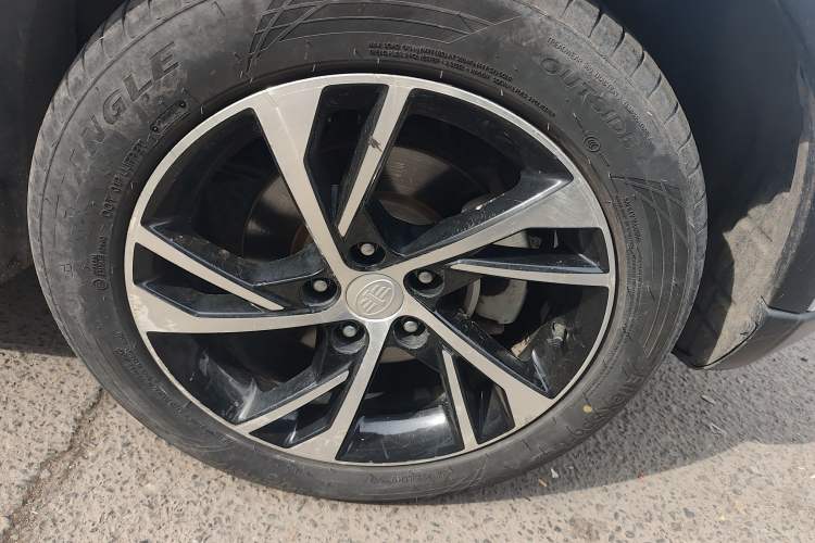 Used Bestune X40 2019 1.6L Automatic Luxury Edition China VI
