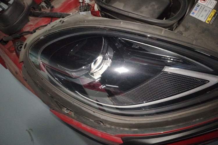 Used Porsche Macan 2022 Macan S 2.9T