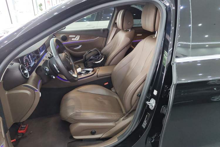 Used Mercedes-Benz E-Class 2018 E 300 L Stylish Model
