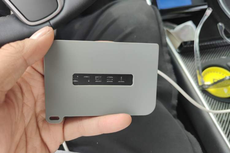 Used Tesla Model 3 2020 Revised Version Standard Range Rear-Wheel Drive – Upgraded Edition Vehicle Key