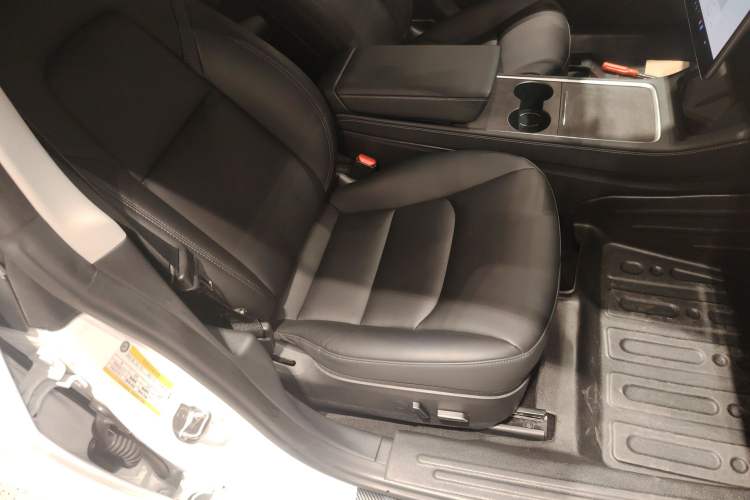 Used Tesla Model 3 2021 Revised Version II – Performance High-Performance All-Wheel-Drive Edition