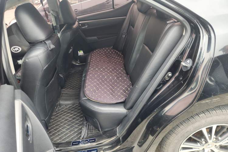 Used Toyota Levin 2016 Dual-Engine 1.8H GS E-CVT Elite Edition Left Rear Seat