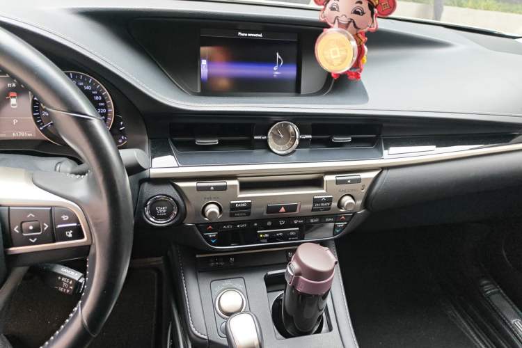 Used Lexus ES 2017 200 30th Anniversary Edition
