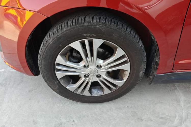 Used Suzuki Swift 2014 1.5L Automatic Fashion Edition