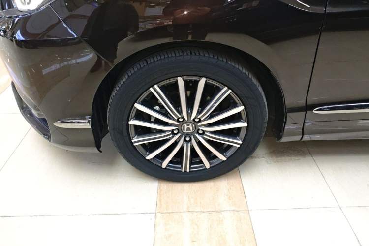 Used Honda Elysion 2022 2.0L eHEV Luxury Edition
