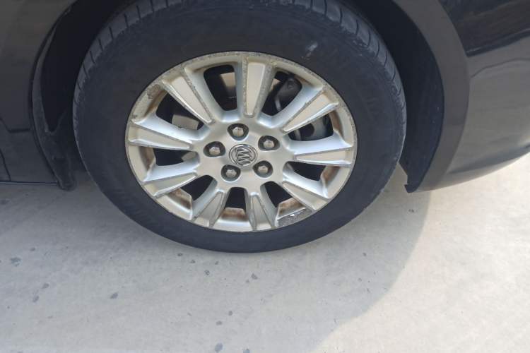 Used Buick LaCrosse 2013 2.4L SIDI Leading Comfort Version