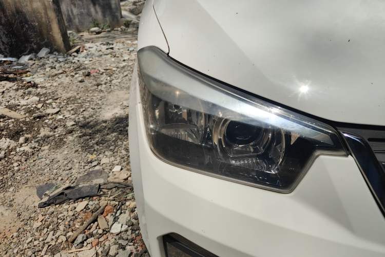 Used Wuling Hongguang 2016 1.5L S1 Deluxe Model China V-standard