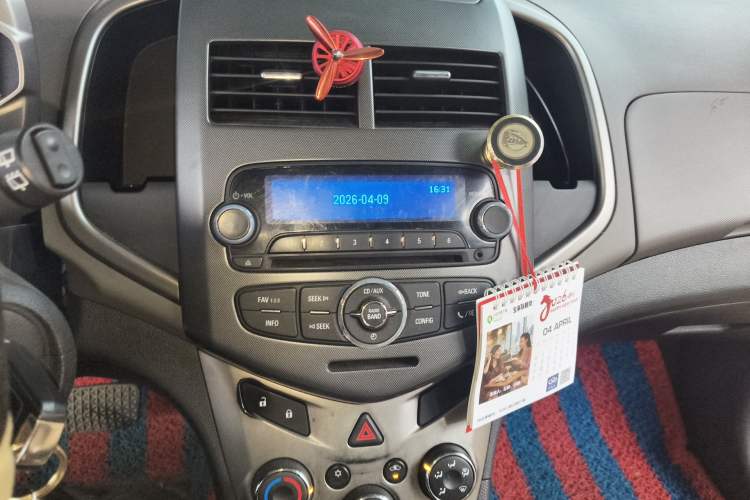 Used Chevrolet Aveo Sonic 2011 Hatchback 1.6L AT SX
